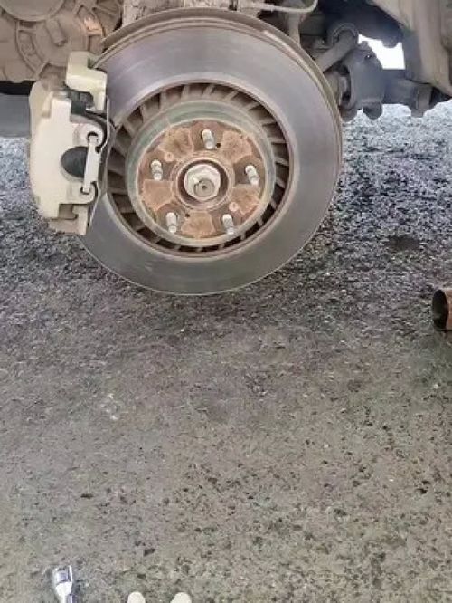 汽车维修中的零部件维修与更换 如何做出明智选择